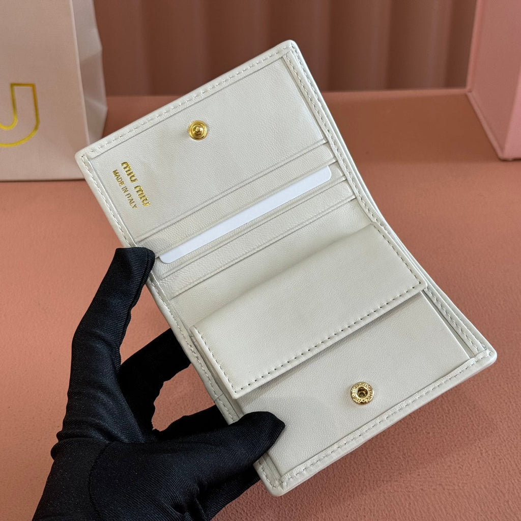 Small Matelassé Nappa Leather Wallet White