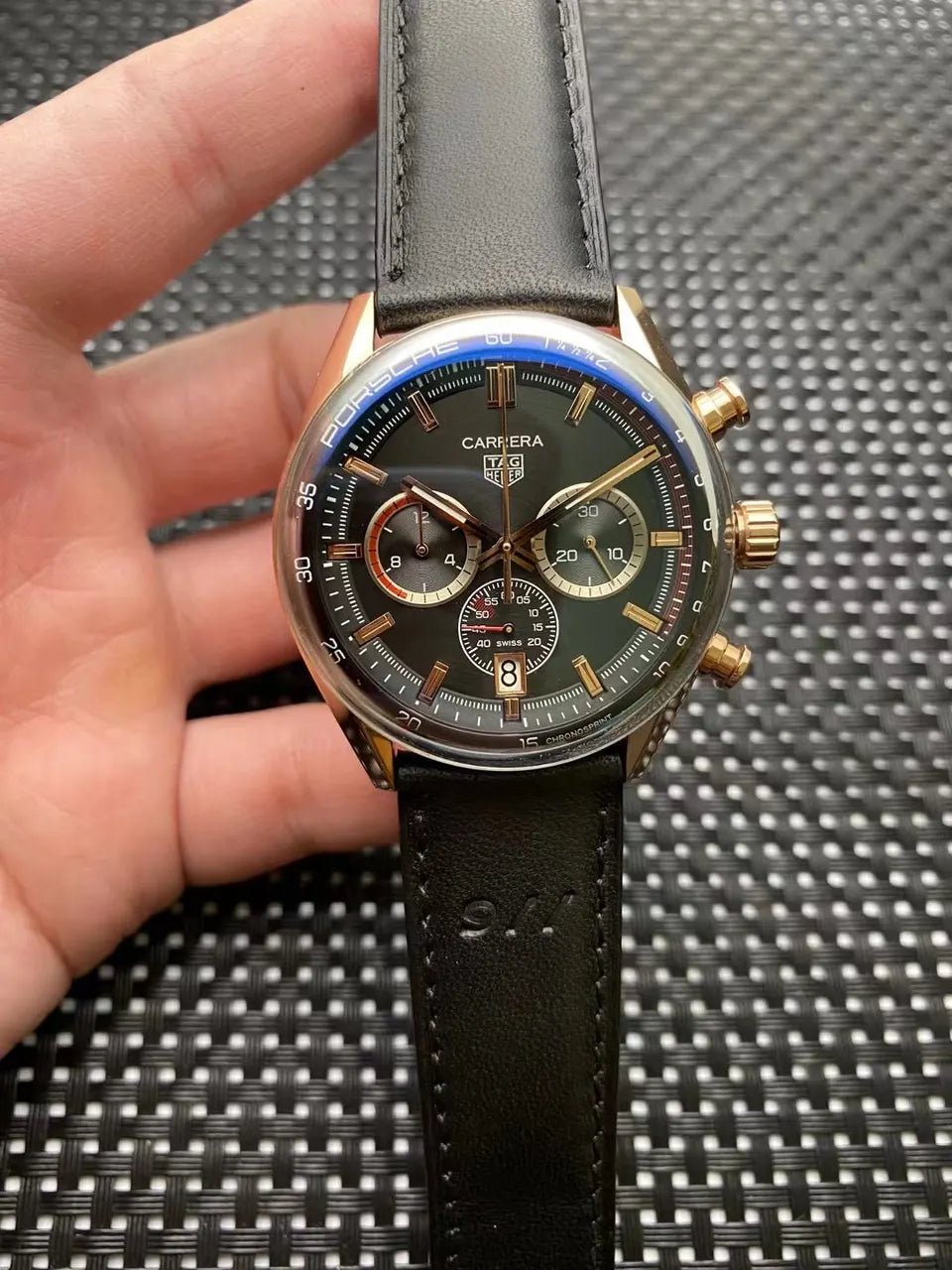 TAG Heuer Porsche Rose Gold - Hình 2
