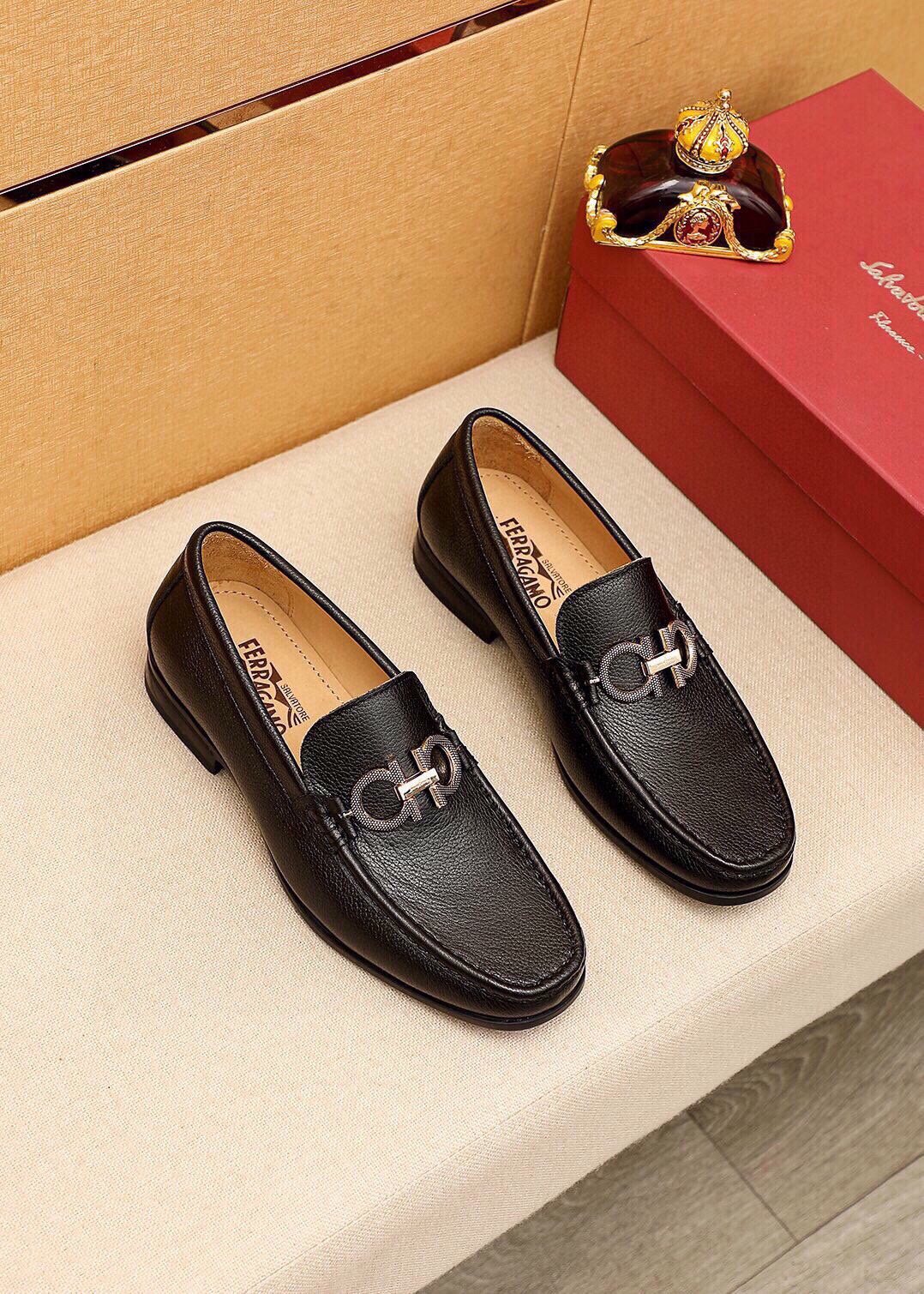 Ferragamo Black Textured Buckle Loafers — front