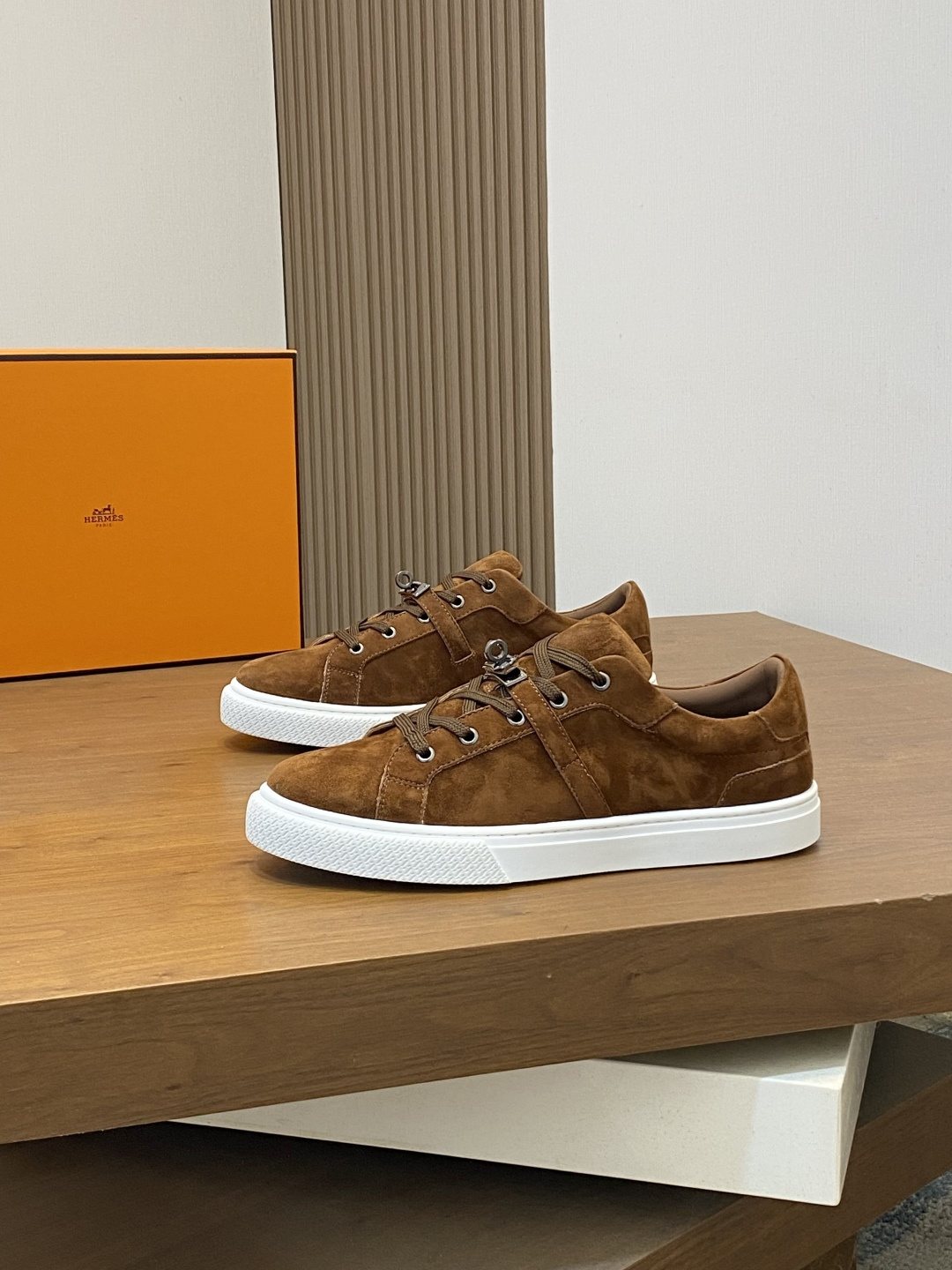 Hermès H-Detail Low-Top Sneakers — side