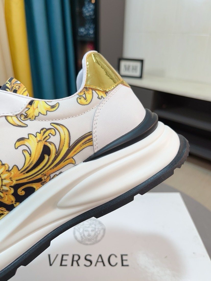Versace Gold Pattern Leather Sneakers — detail