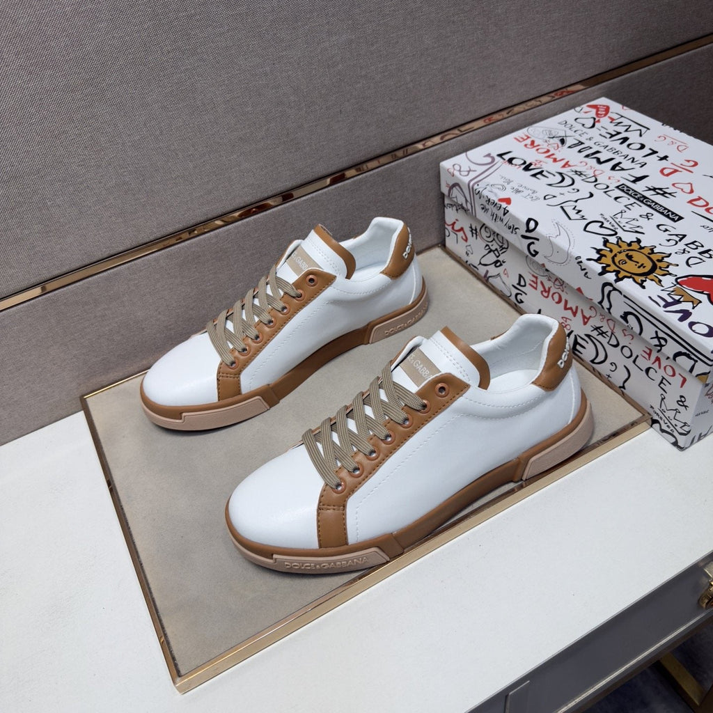 Dolce & Gabbana White Black Low-Top Sneakers — front