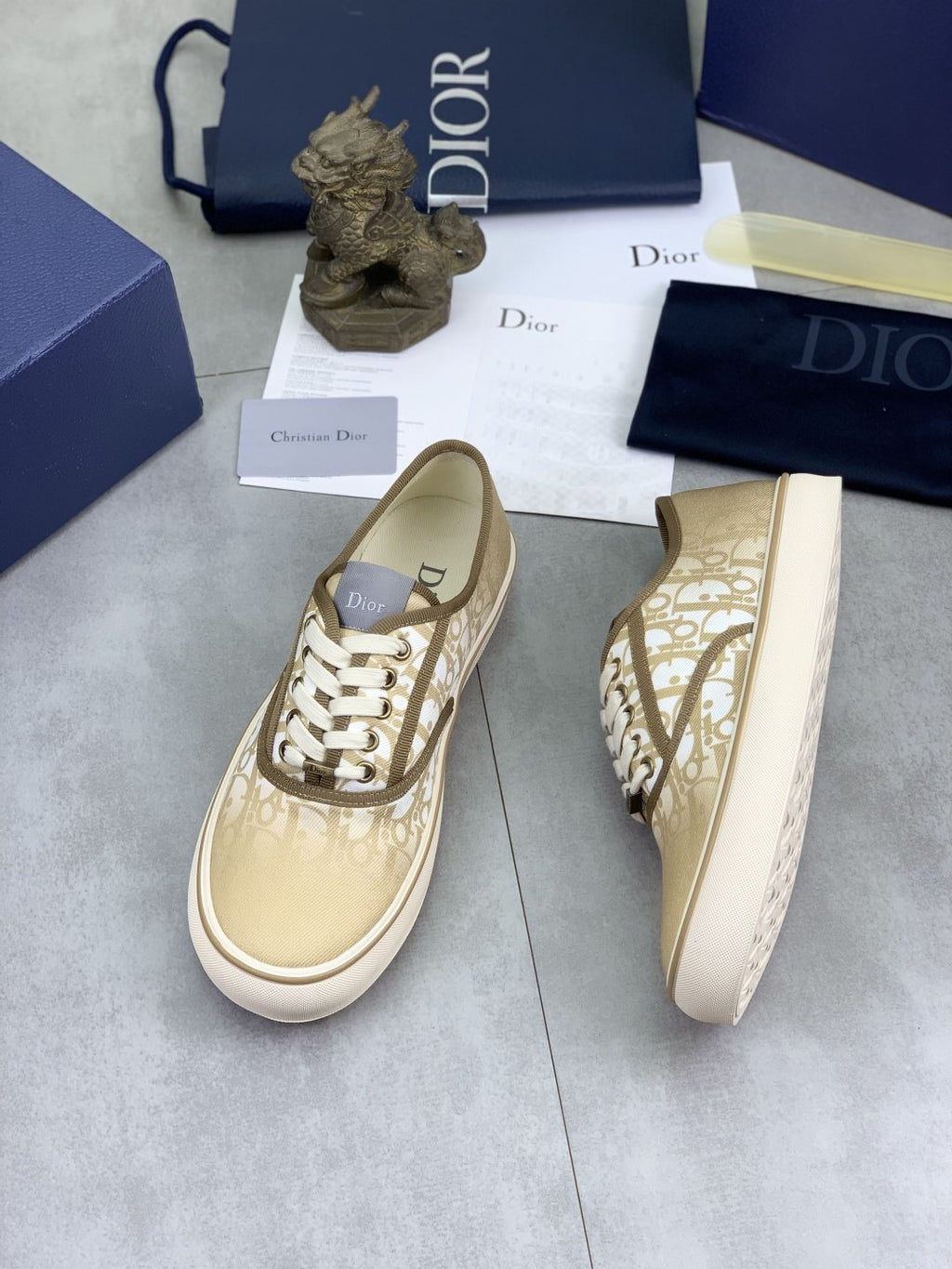 微商相册测试鞋子-Dior Navy Patterned Low-Top Canvas Sneakers — side