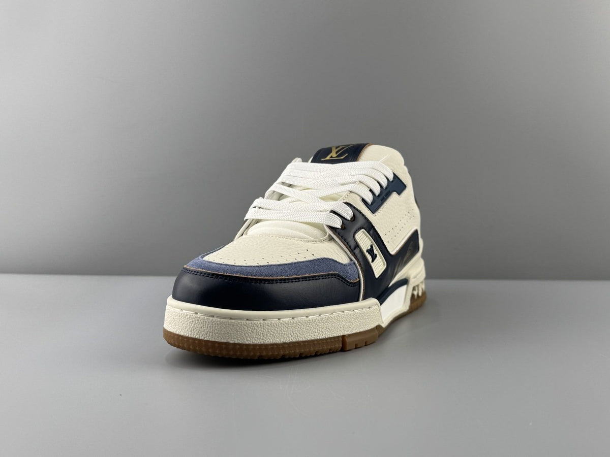 Louis Vuitton White & Navy Low-Top Sneakers — front
